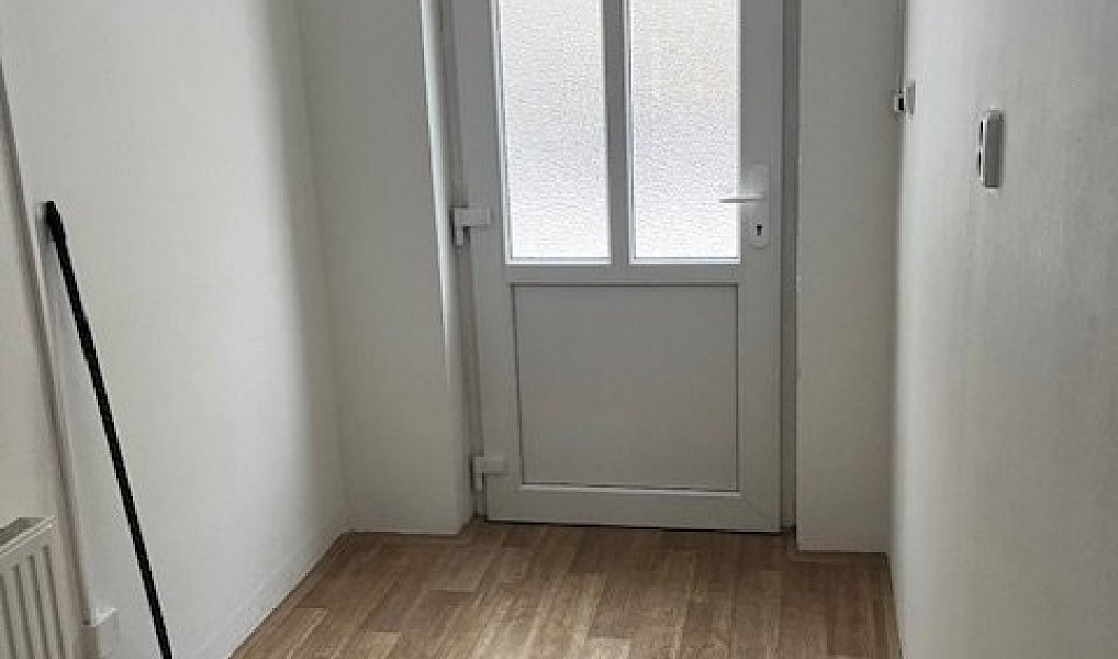 Pronájem kanceláře 70 m², Dobříš – náhled fotky 10