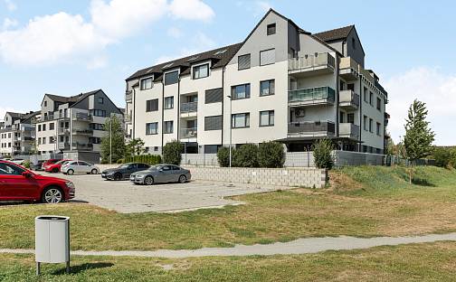 Prodej bytu 2+kk 41 m², U Kasáren, Pohořelice, okres Brno-venkov
