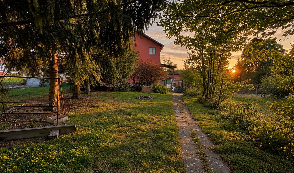 Prodej domu 160 m² s pozemkem 286 m², Hrob – náhled fotky 3