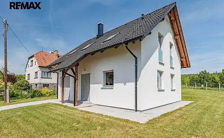 Prodej domu 120 m² s pozemkem 1 013 m², Bukovany, okres Příbram