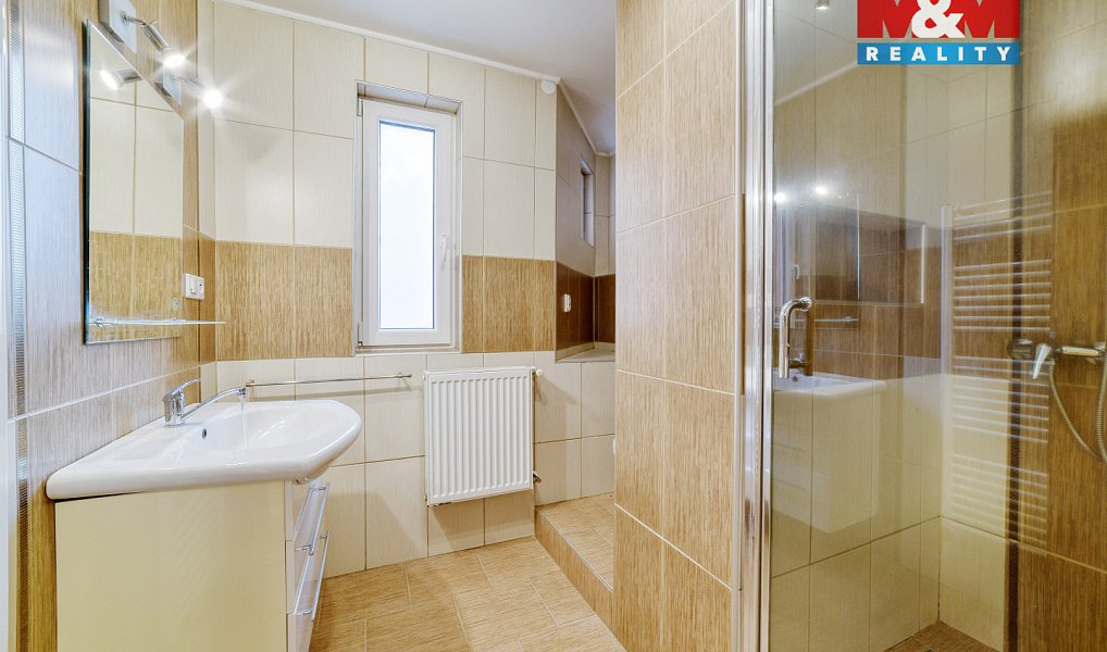 Prodej bytu 4+1 199 m², Cheb – náhled fotky 2