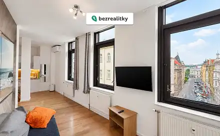 Prodej bytu 1+kk 54 m²