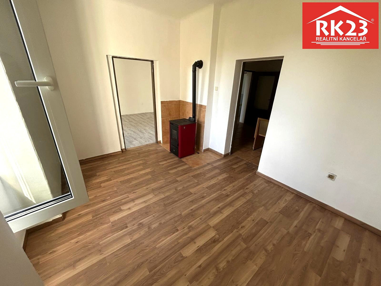 Pronájem bytu 2+kk 45 m² – fotografie 4