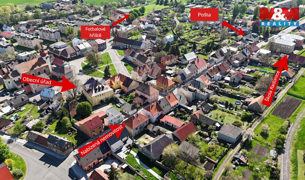 Prodej domu 260 m² s pozemkem 430 m², Radonice – náhled fotky 19