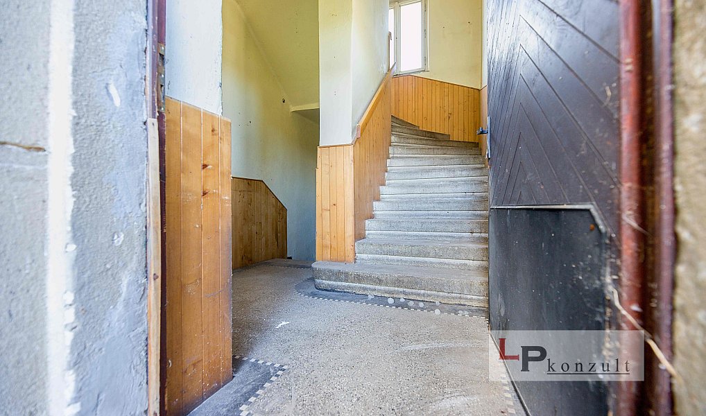 Prodej domu 181 m² s pozemkem 500 m², Sezemice – náhled fotky 7