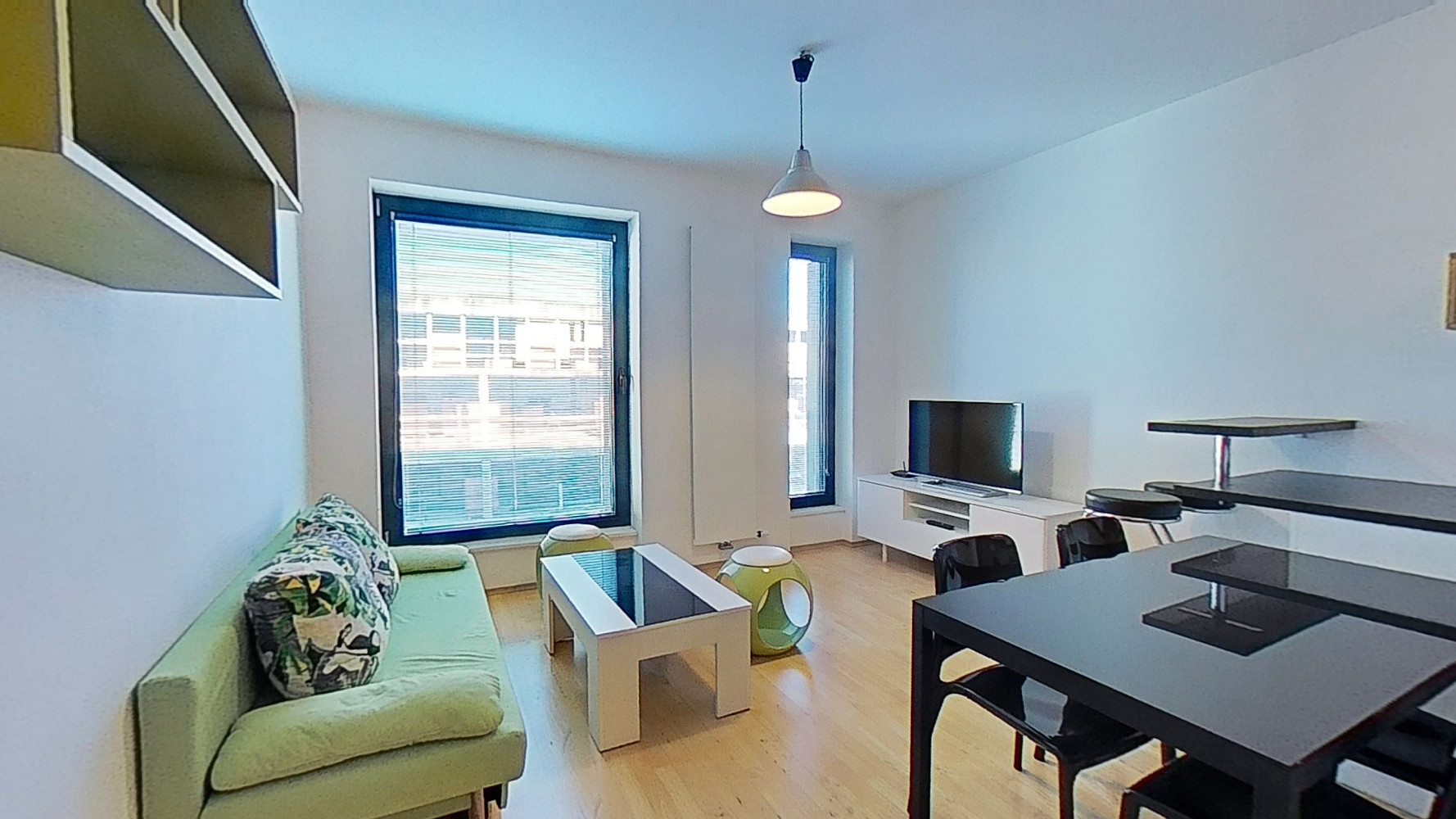 Pronájem bytu 3+kk 87 m² – fotografie 3