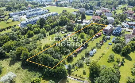 Prodej stavebního pozemku 2 573 m², Na blatech, Praha 8 - Ďáblice