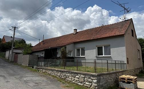 Prodej domu 140 m² s pozemkem 577 m², Jesenec, okres Prostějov