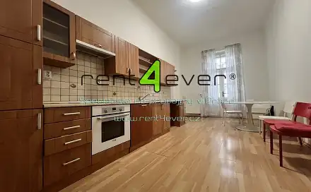 Pronájem bytu 5+kk 120 m²