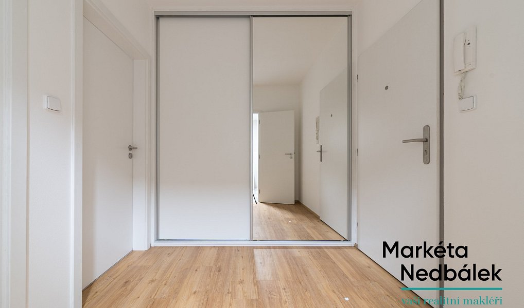 Pronájem bytu 2+kk 56 m², Zlín – náhled fotky 10