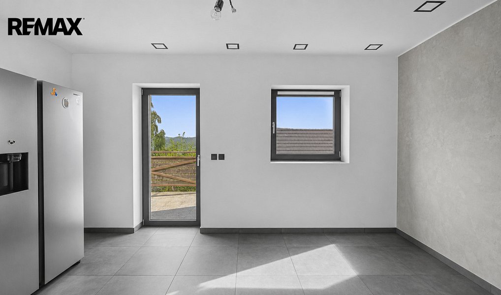 Prodej domu 385 m² s pozemkem 1 449 m², Rabyně – náhled fotky 4