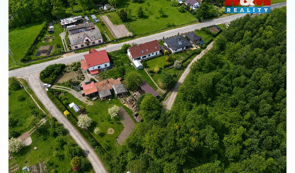 Prodej stavebního pozemku 914 m², Lipník – náhled fotky 3