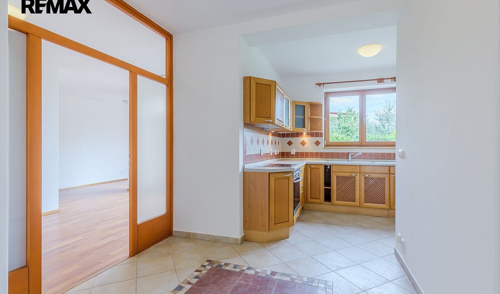 Pronájem bytu 2+kk 85 m², Praha – náhled fotky 6