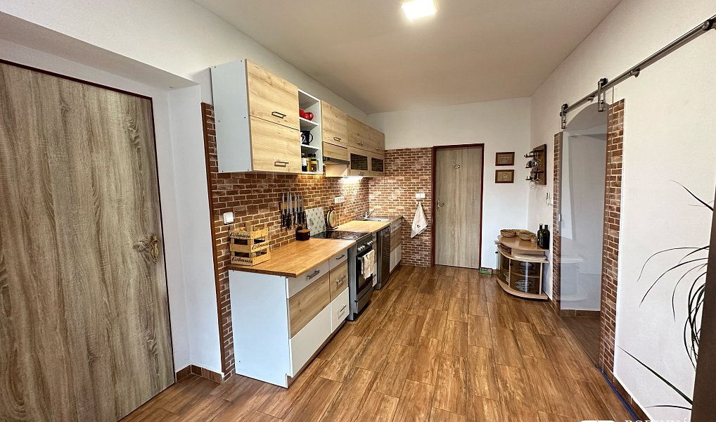 Prodej ubytovacího objektu 750 m², Ratibořské Hory – náhled fotky 25