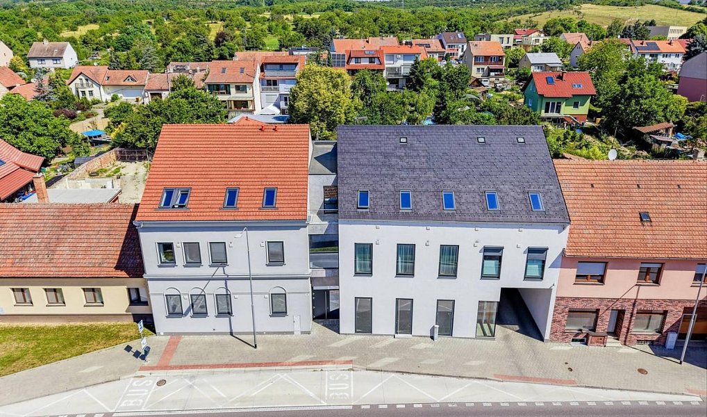Prodej bytu 3+kk 77 m², Želešice – náhled fotky 2
