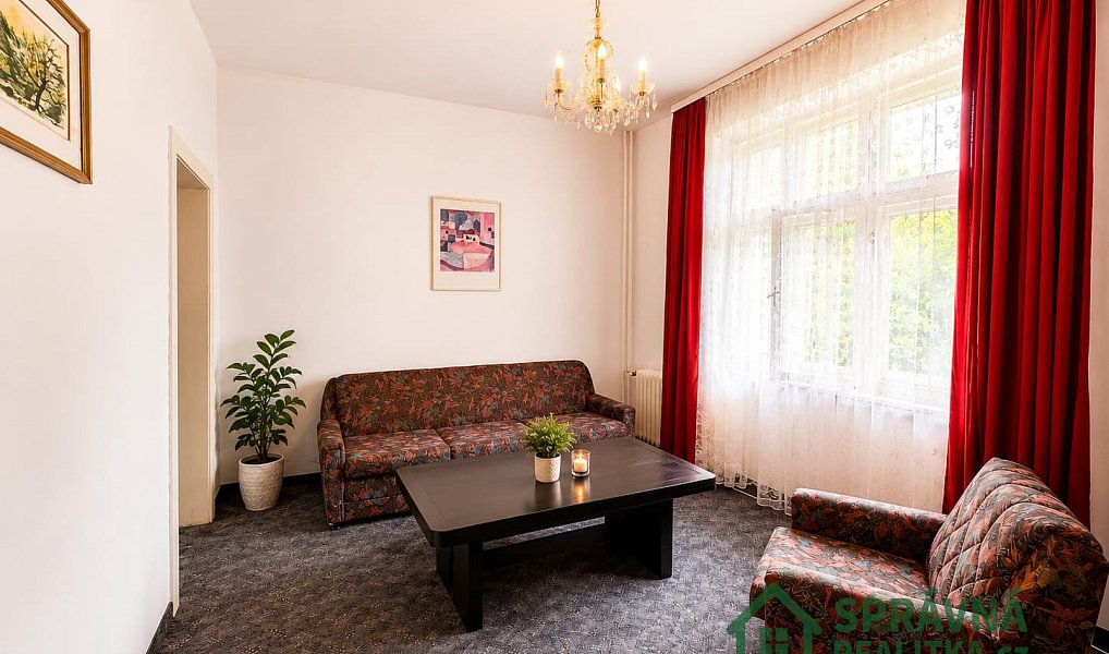Prodej ubytovacího objektu 298 m², Bečov nad Teplou – náhled fotky 11