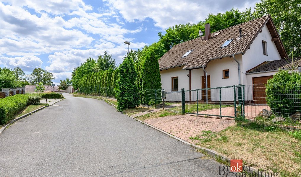 Prodej domu 130 m² s pozemkem 886 m², Dýšina – náhled fotky 18