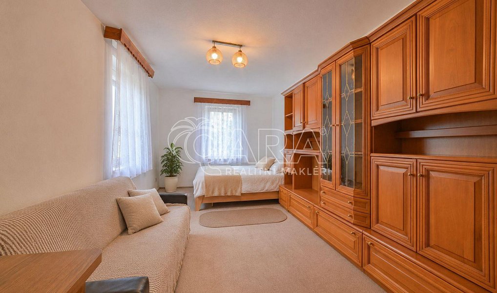 Prodej domu 306 m² s pozemkem 954 m², Podhradí – náhled fotky 12