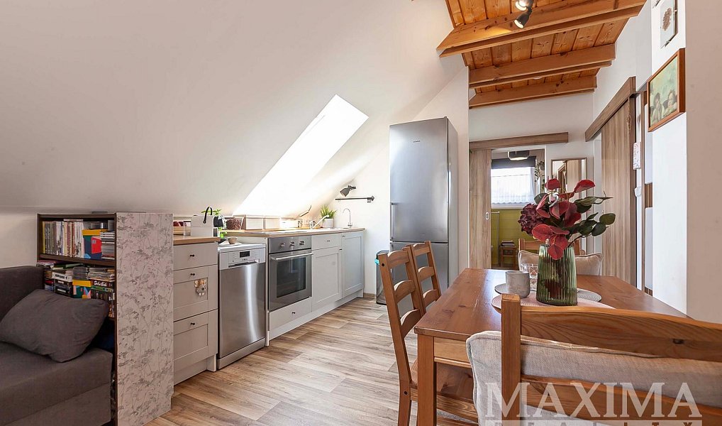 Prodej domu 111 m² s pozemkem 916 m², Městec Králové – náhled fotky 10