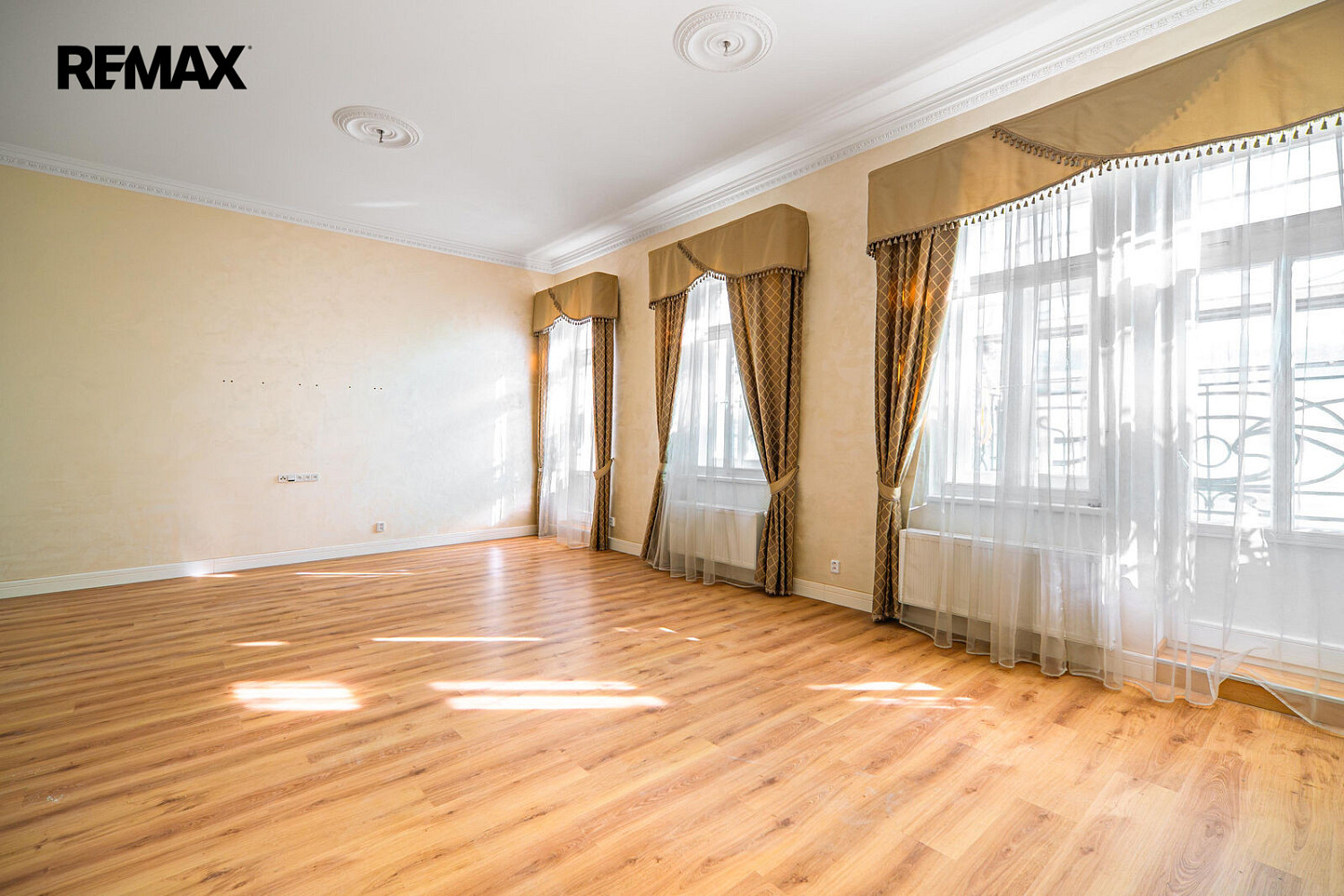 Prodej bytu 2+kk 98 m² – fotografie 3