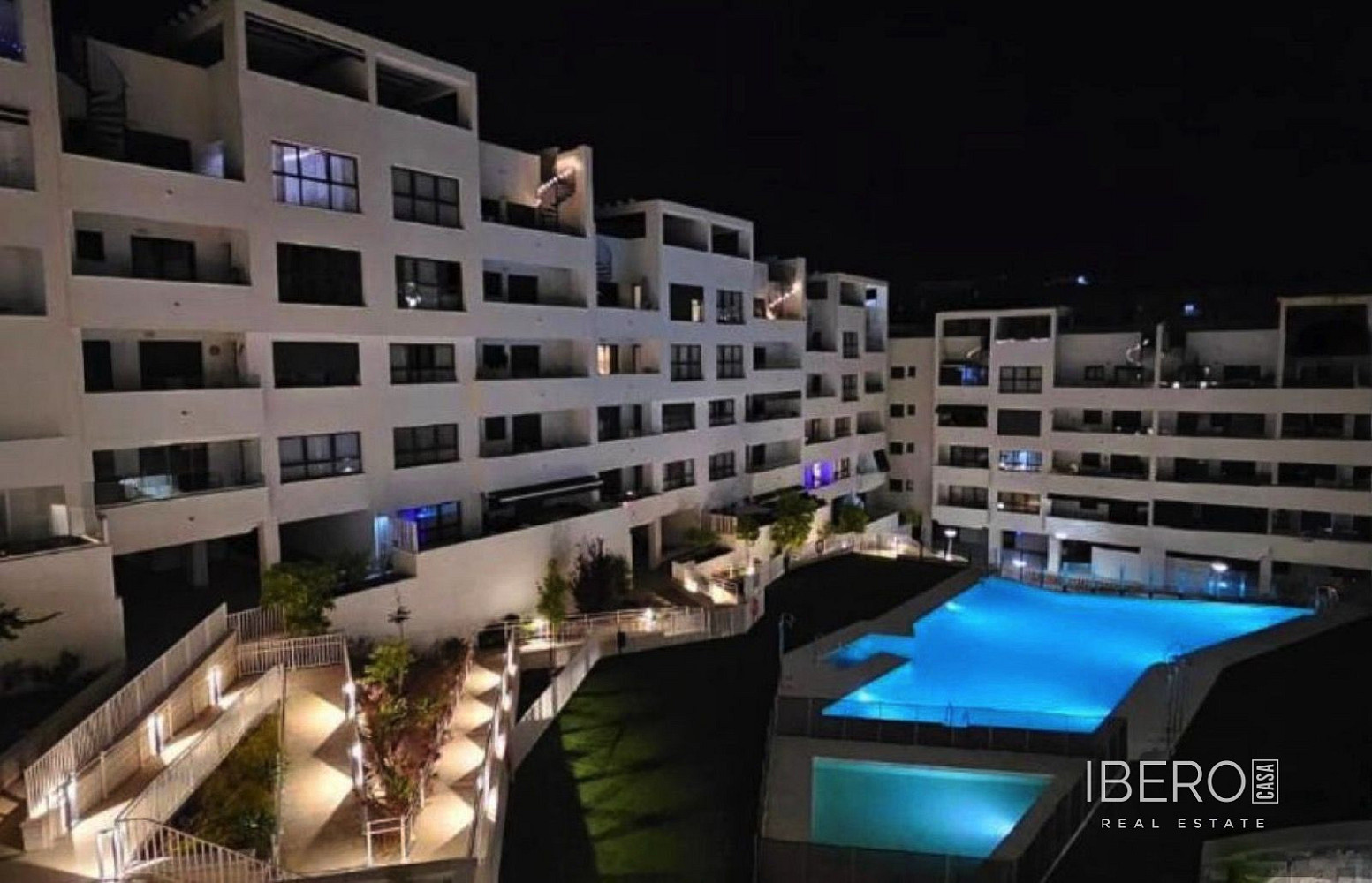 Piso 5+kk – Estepona, Barriada Islas Canarias - Vista 3