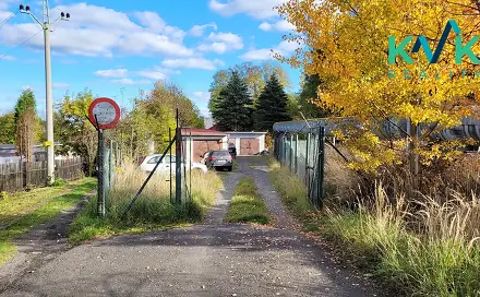 Prodej 5 garáží s pozemkem, Stará Role, Karlovy Vary, Karlovy Vary