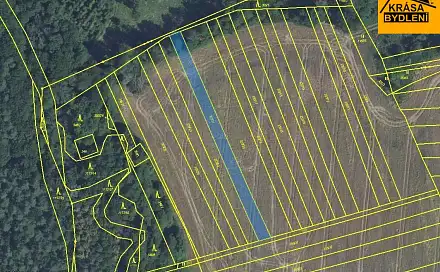 Prodej pole 1 109 m², Zlín - Salaš