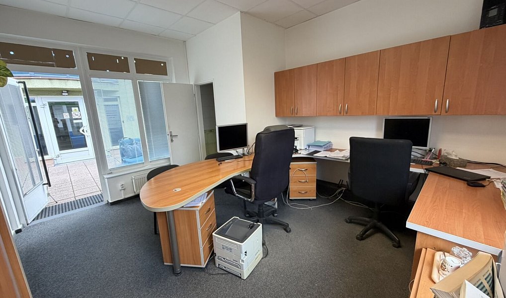 Pronájem obchodních prostor 17 m², Vsetín – náhled fotky 5