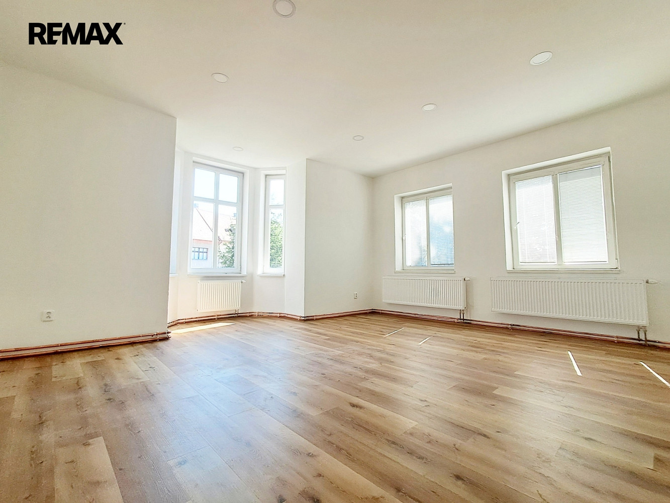 Pronájem bytu 2+kk 48 m² — photo 5