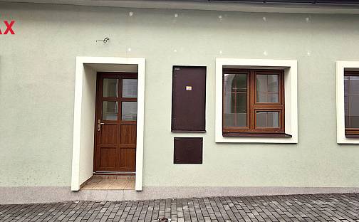 Pronájem kanceláře 27 m², Partyzánská, Bruntál