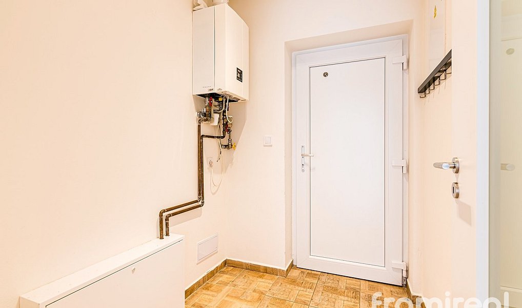 Prodej bytu 3+kk 79 m², Znojmo – náhled fotky 12