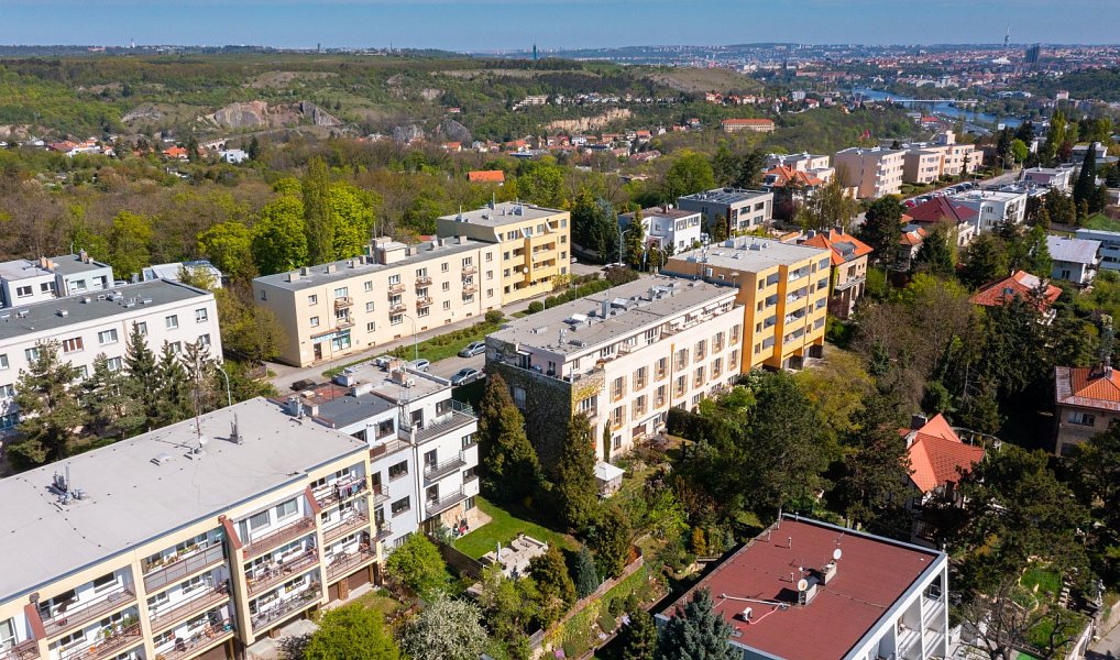 Prodej domu 200 m² s pozemkem 164 m², Praha – náhled fotky 46