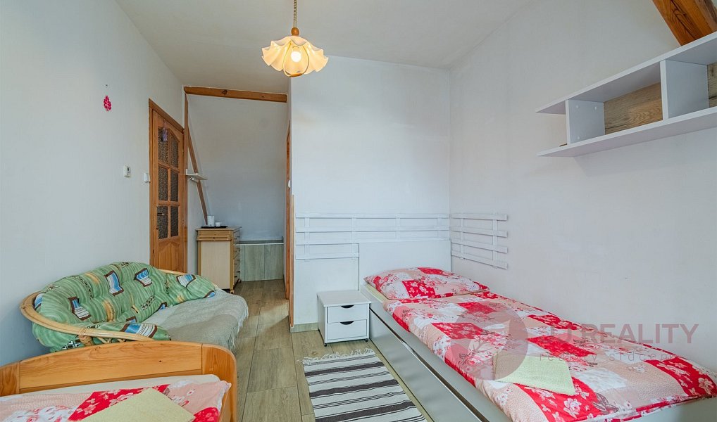 Prodej domu 271 m² s pozemkem 775 m², Šťáhlavy – náhled fotky 27