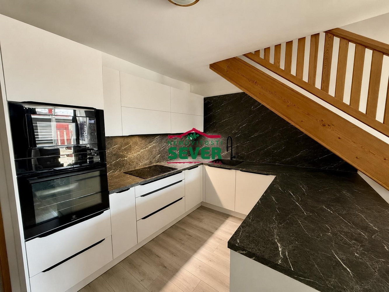 Prodej domu 152 m² s pozemkem 152 m² – fotografie 2