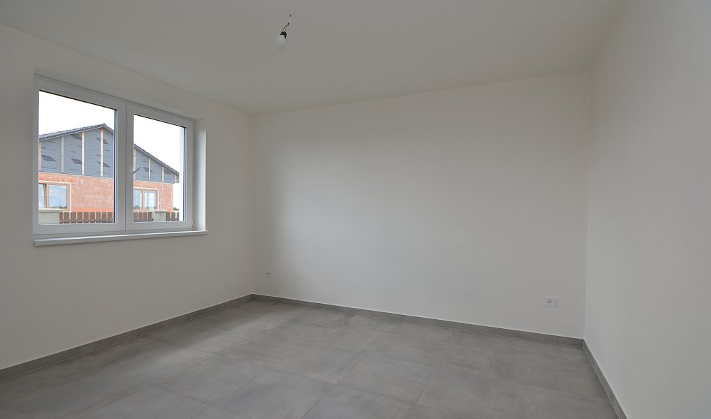 Prodej domu 173 m² s pozemkem 600 m², Hrušov – náhled fotky 11
