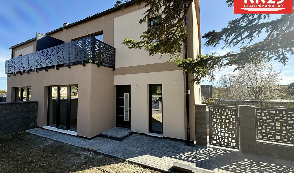 Prodej domu 200 m² s pozemkem 510 m², Velká Hleďsebe – náhled fotky 16