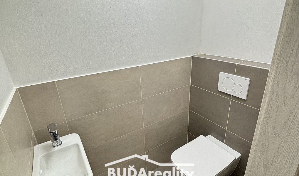 Pronájem bytu 2+kk 58 m², Zlín – náhled fotky 9