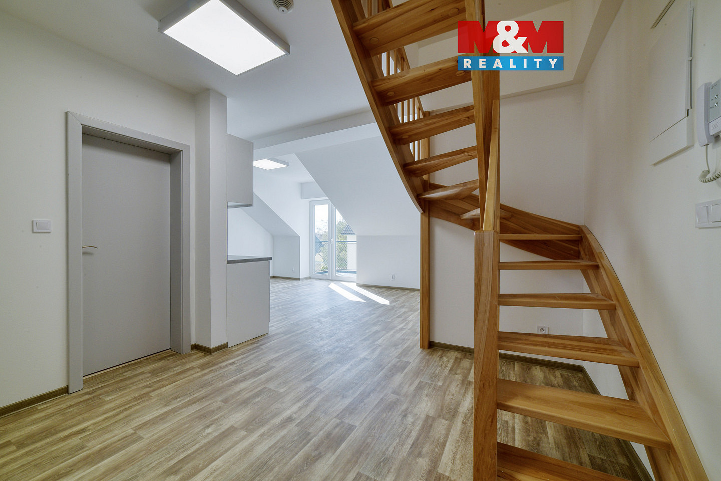 Pronájem bytu 3+kk 61 m²