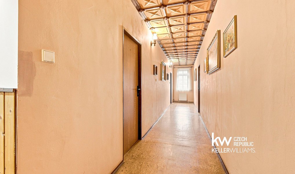 Prodej ubytovacího objektu 1 601 m², Rumburk – náhled fotky 38