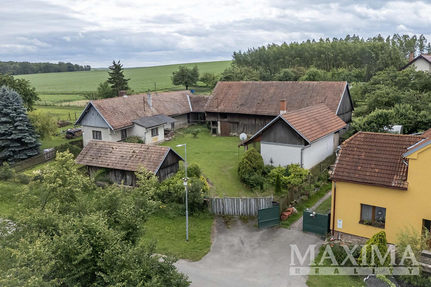 Prodej domu 196 m² s pozemkem 2 229 m² – fotografie 4