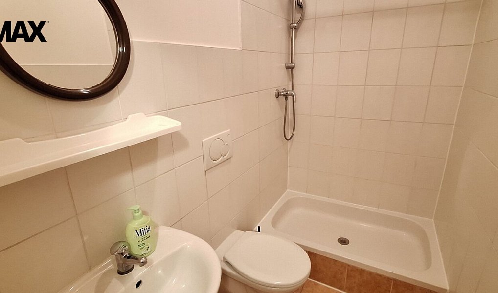 Pronájem bytu 1+kk 17 m², Jedovnice – náhled fotky 5