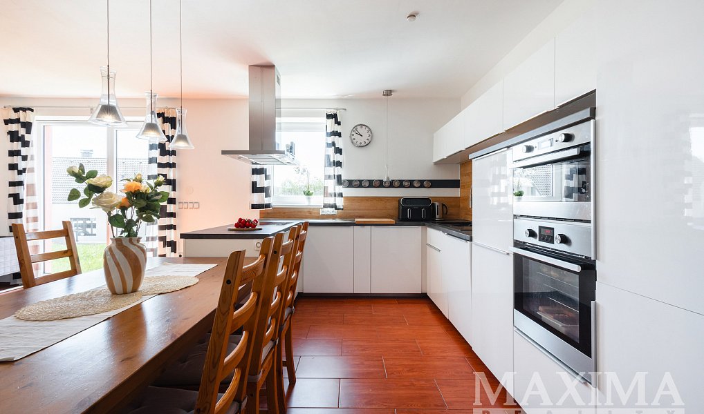 Prodej domu 250 m² s pozemkem 1 421 m², Sedlec-Prčice – náhled fotky 13