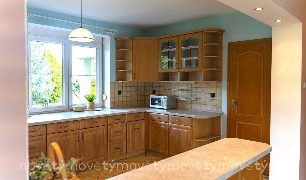 Prodej domu 370 m² s pozemkem 2 117 m², Přelouč – náhled fotky 20