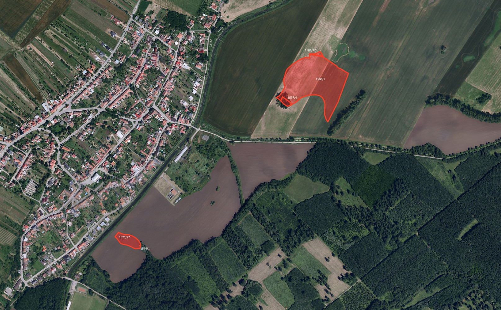 Prodej pole 47 432 m²