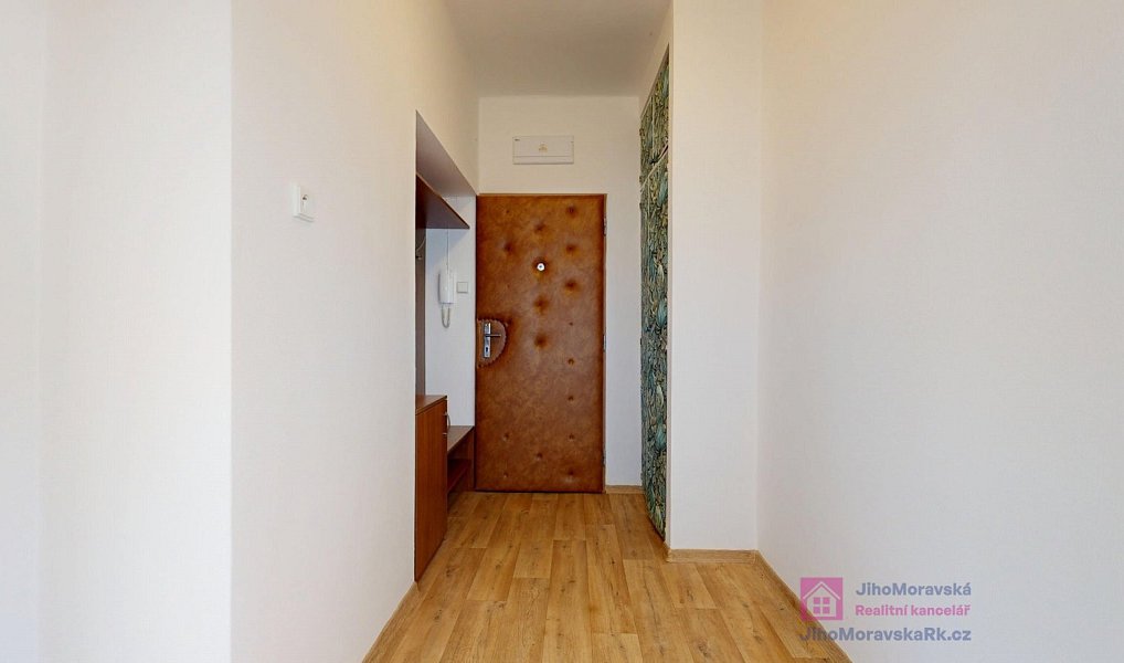 Pronájem bytu 3+1 79 m², Bořetice – náhled fotky 9