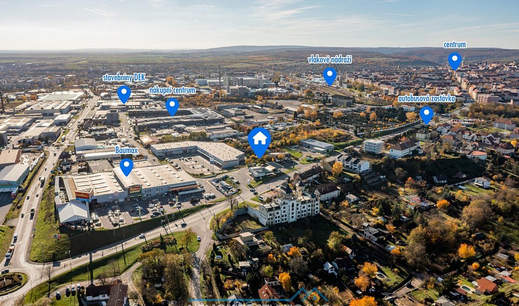 Prodej komerčního pozemku 512 m², Znojmo – náhled fotky 2