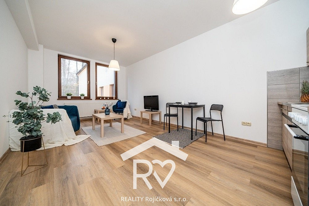 Prodej domu 228 m² s pozemkem 844 m² — photo 4