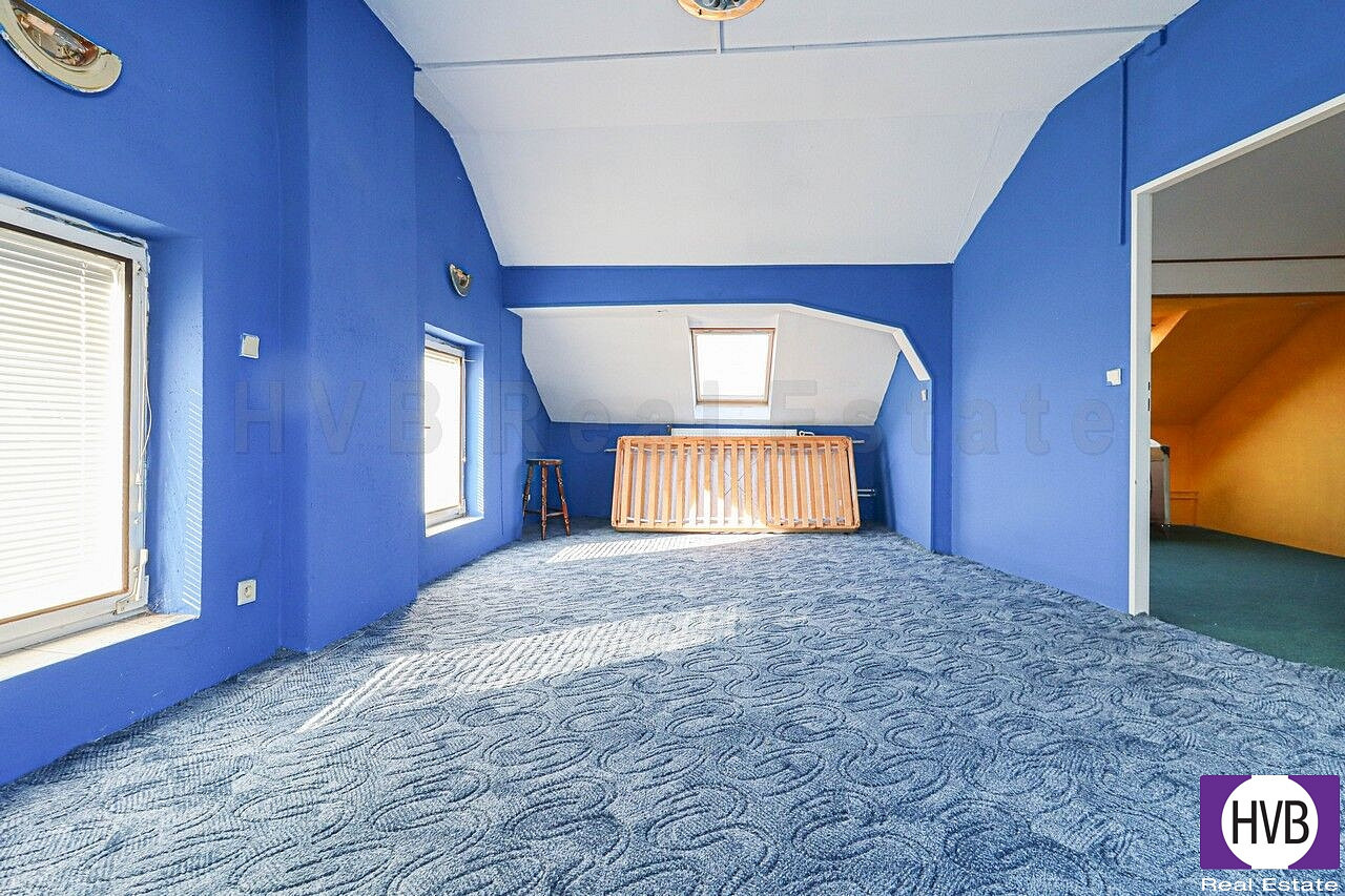 Prodej obchodních prostor 642 m² – fotografie 2