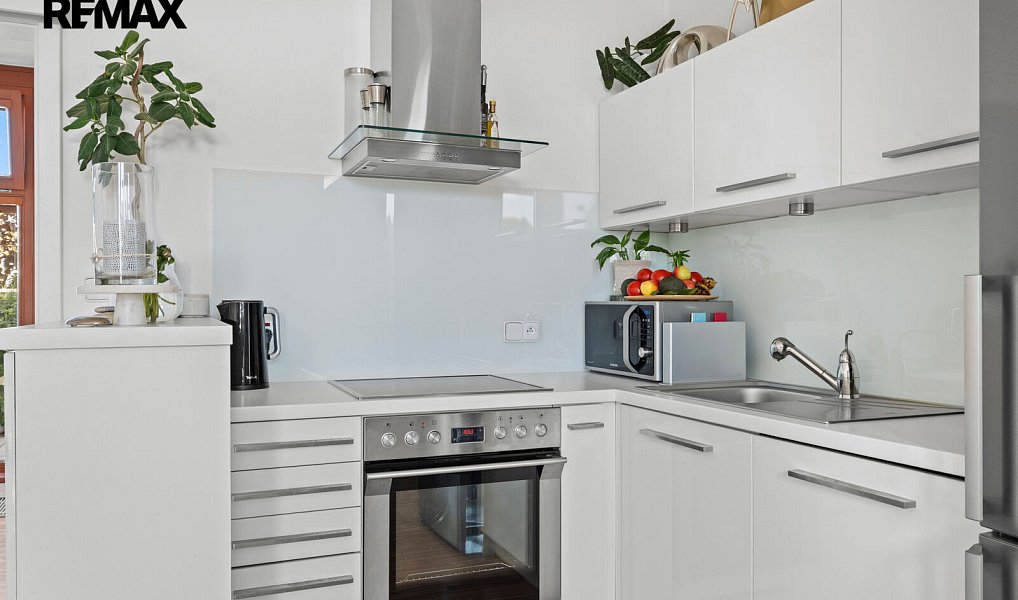 Prodej bytu 2+kk 45 m², Praha – náhled fotky 9