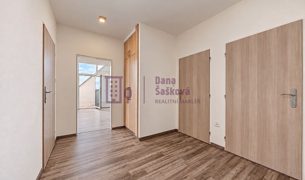 Pronájem bytu 3+kk 78 m², Jindřichův Hradec – náhled fotky 15